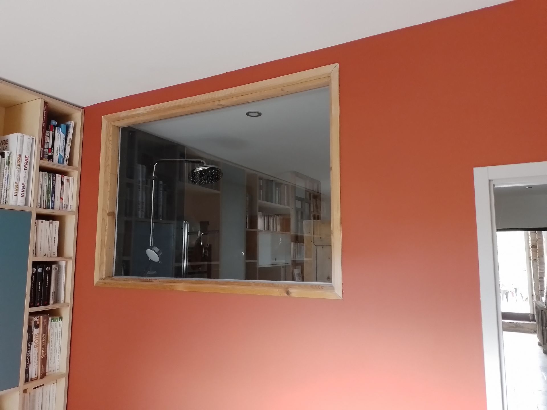 Fenêtre dans un mur