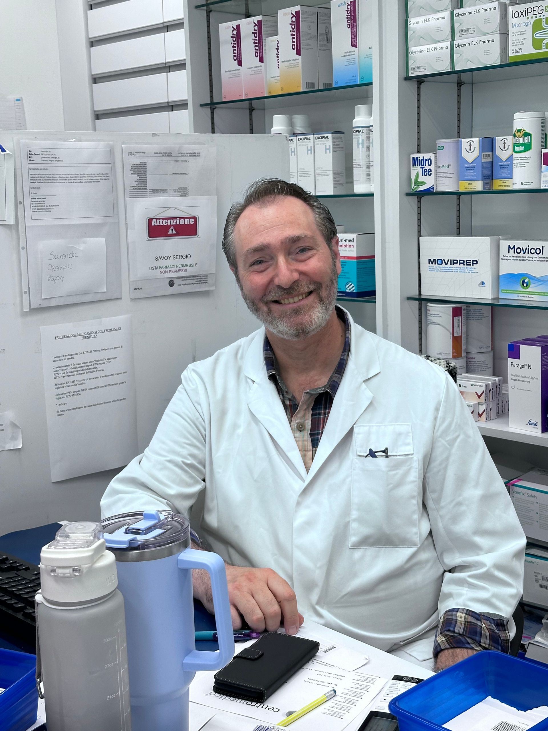 Dottor Alessandro, farmacista