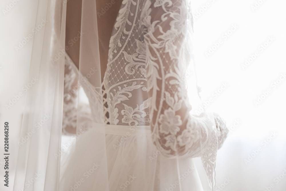 ISIL SCHNEIDEREI & TEXTILREINIGUNG