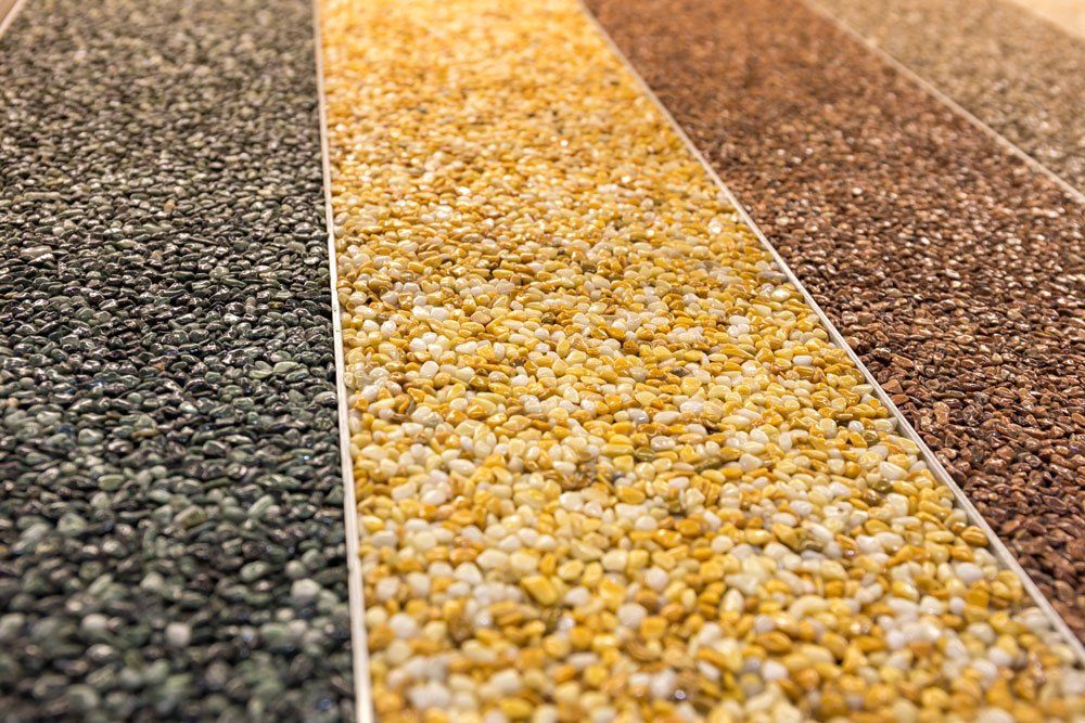 Exemples de bandes de moquette de pierre de différentes couleurs