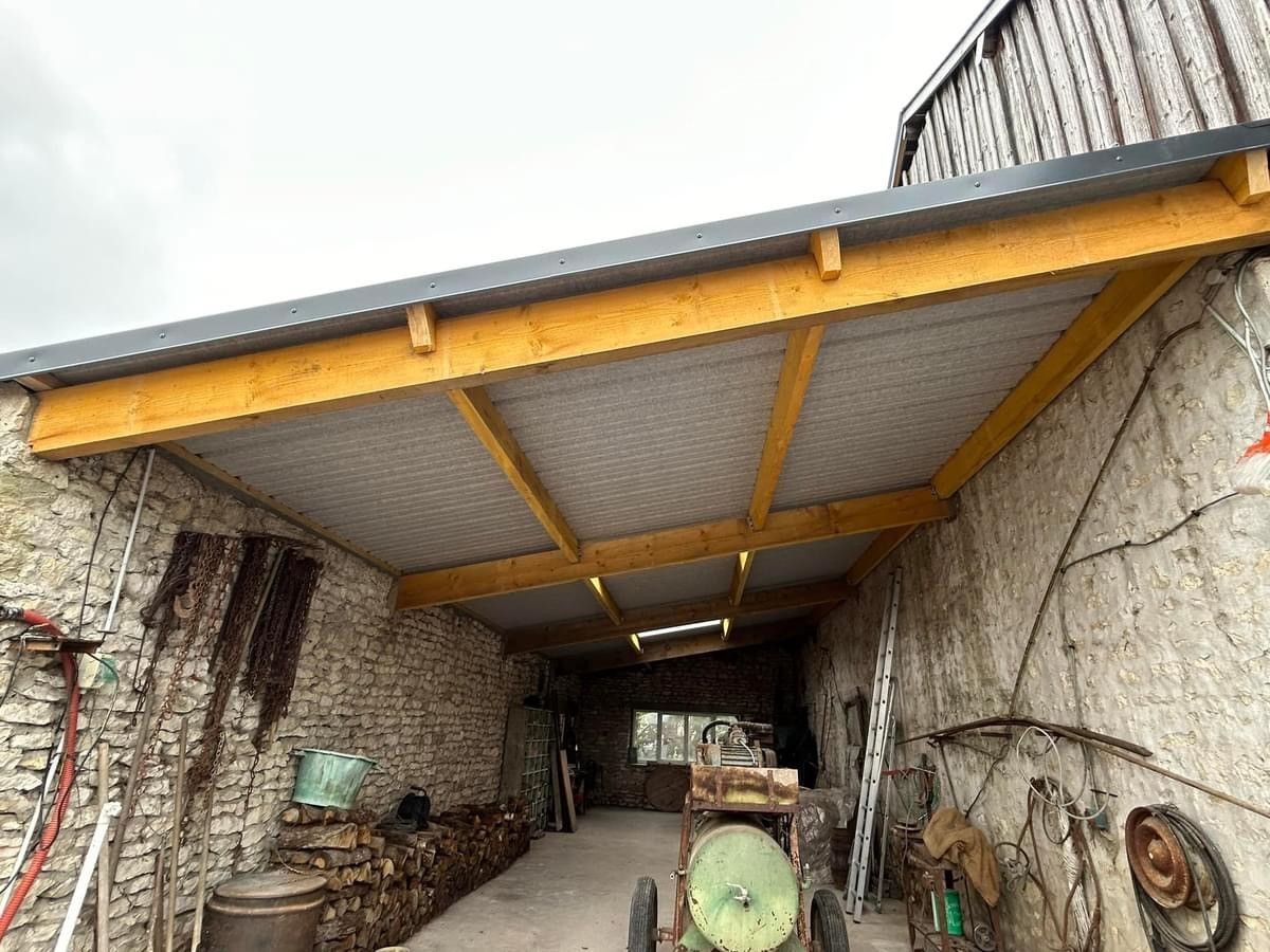 Corps de ferme refait complètement suite à la grêle de 2022