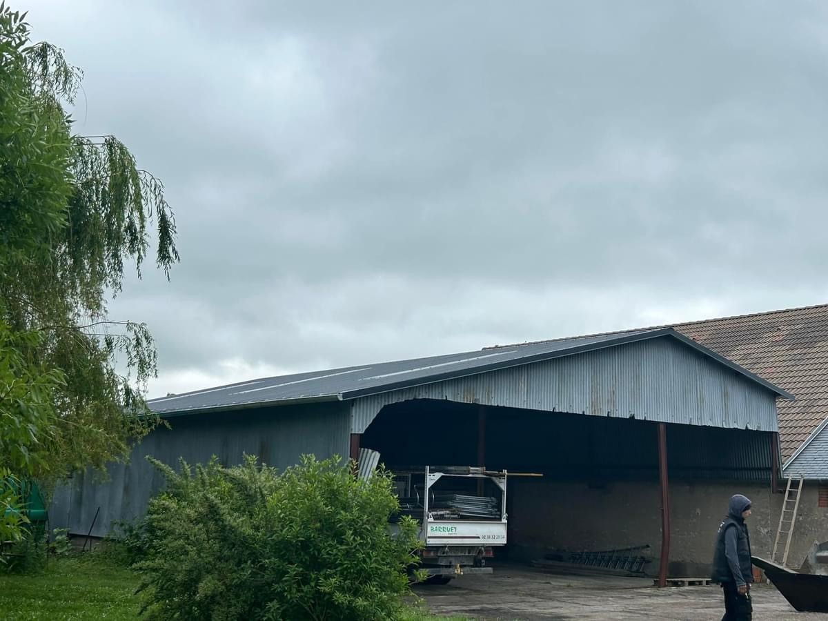 Corps de ferme refait complètement suite à la grêle de 2022