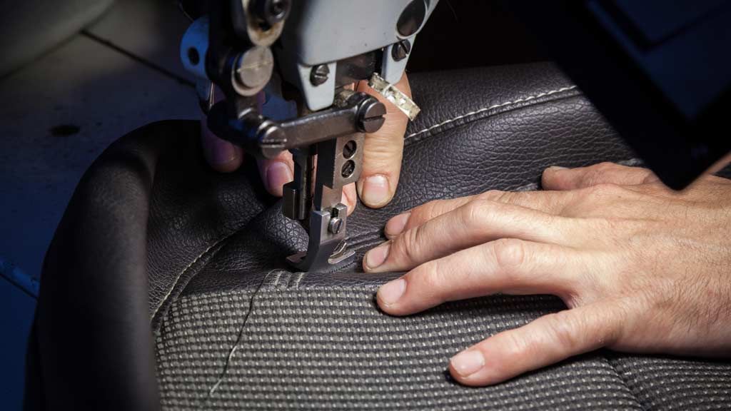 réparation sièges cuirs tissus