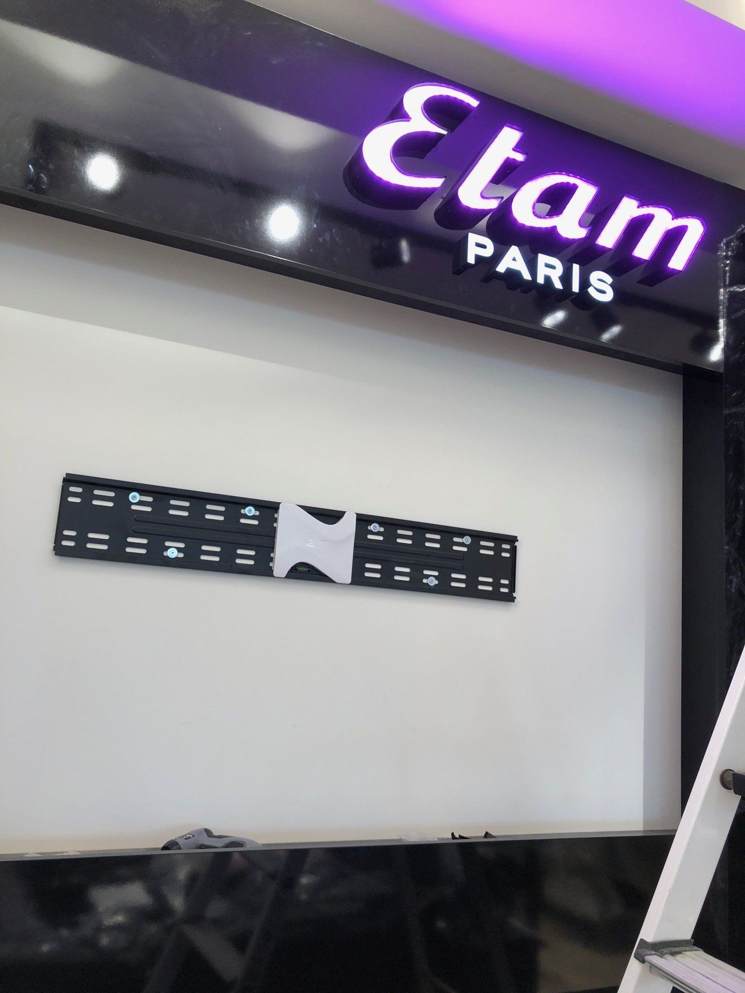 Affichage écran société