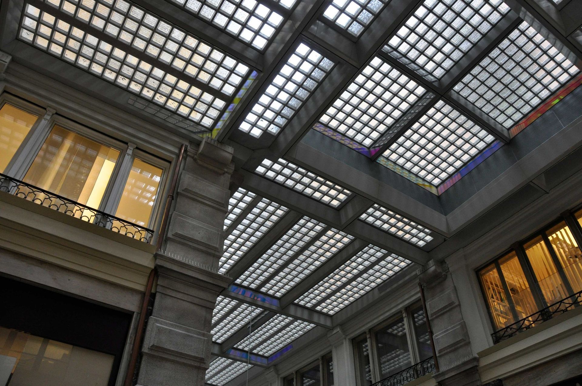 Schenini---Galleria-Lugano-con-luci