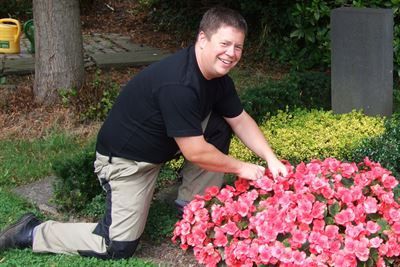 Friedhofsgärtnerei Pflanzen Grabpflege Grabgestaltung Dauergrabpflege Kranzbinderei Michael Hesse Wipperfürth Lindlar Marienheide Hückeswagen Gummersbach Marienheide Kürten Radevormwald Friedhofsgärtnerei Pflanzen Grabpflege Grabgestaltung Dauergrabpflege Kranzbinderei Michael Hesse Wipperfürth Lindlar Marienheide Hückeswagen Gummersbach Marienheide Kürten Radevormwald