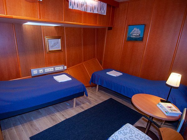 Kesän mökkivaraus saaristossa, Herrankukkaro, Turku, Naantali