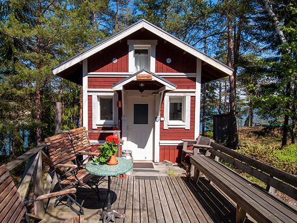 Kesän mökkivaraus saaristossa, Herrankukkaro, Turku, Naantali
