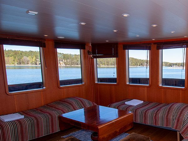 Kesän mökkivaraus saaristossa, Herrankukkaro, Turku, Naantali