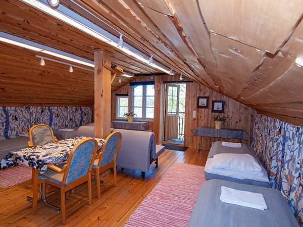 Kesän mökkivaraus saaristossa, Herrankukkaro, Turku, Naantali