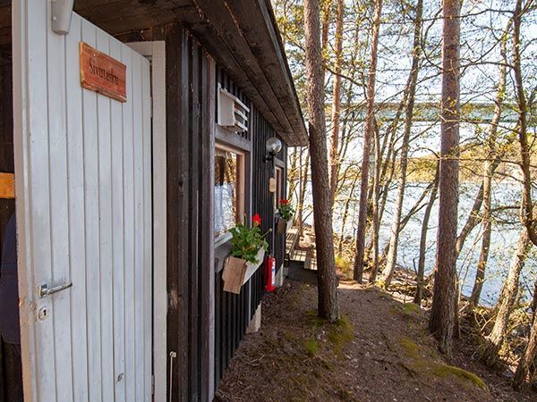 Kesän mökkivaraus saaristossa, Herrankukkaro, Turku, Naantali