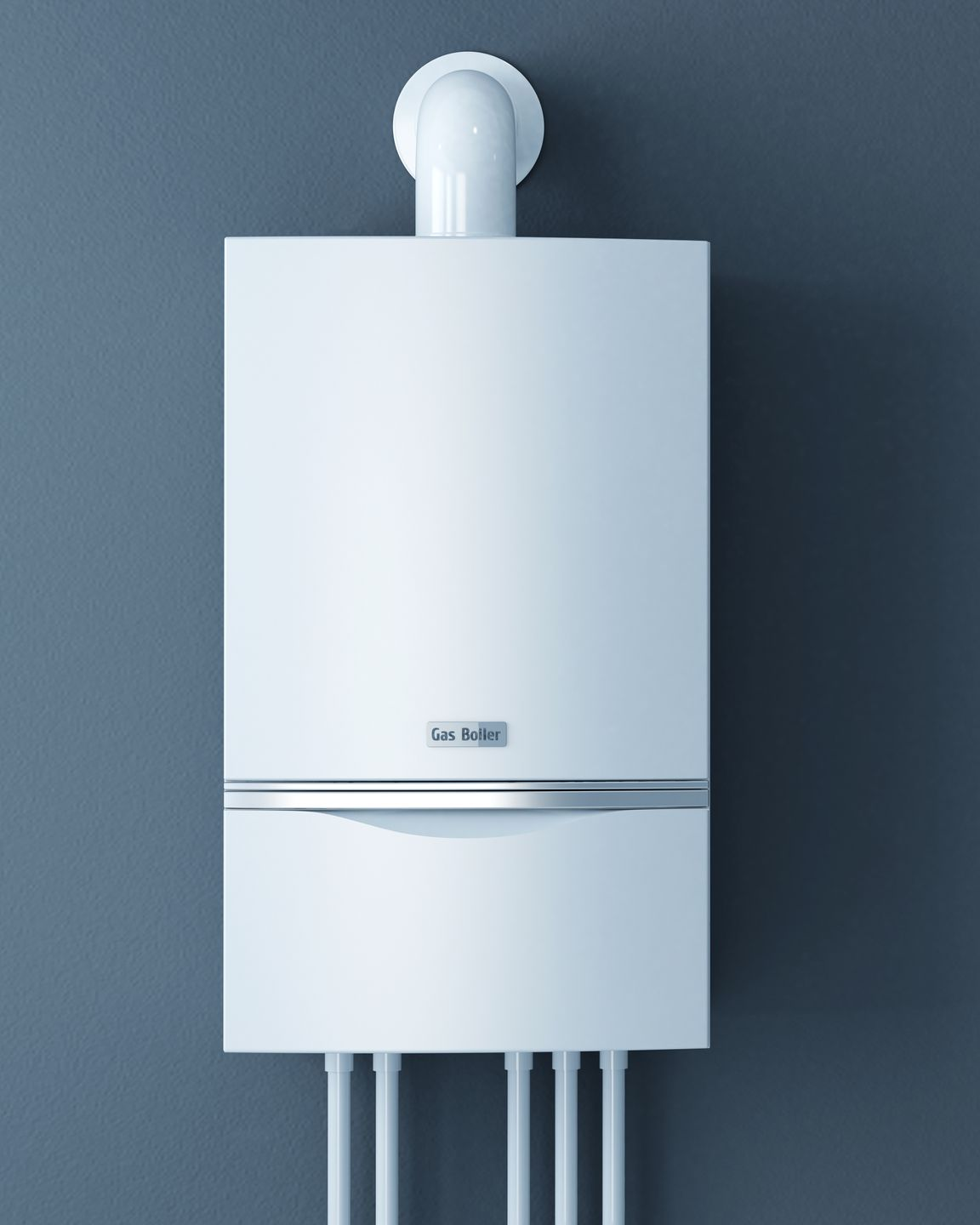 Chaudière à gaz murale blanche avec tuyau d'évacuation, contre un mur bleu-gris.