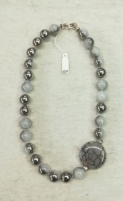 Collier mit Schneequarz und Achat mit 925er SV