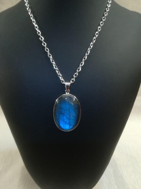 Labradorithanhänger in Silber