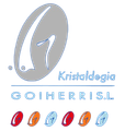 Logotipo de Kristaldegia GOIHERRI SL que presenta una gran G estilizada de color gris y una fila de seis peque&ntilde;os iconos