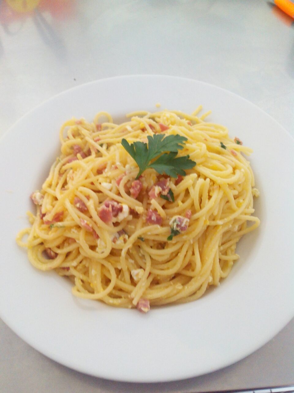 Nudelgericht bei Pizzeria Bella Napoli