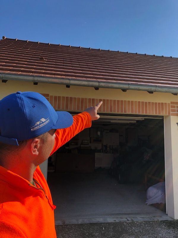 Démoussage de toiture