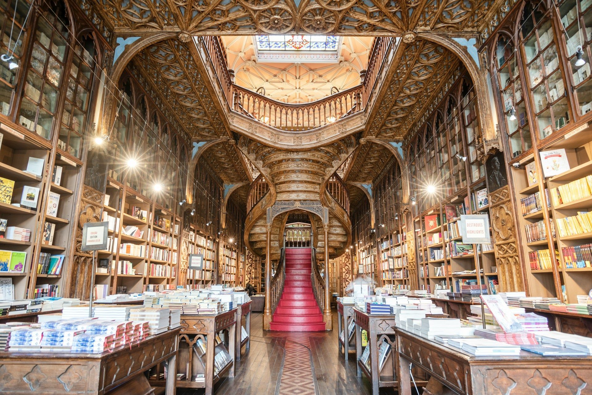 Livraria Lello Bookshop Porto