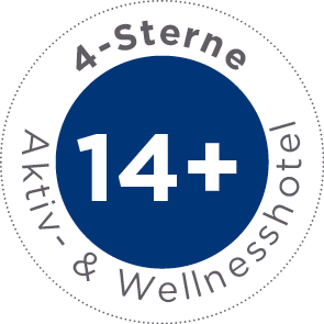 4-Sterne-Aktiv- & Wellnesshotel-Badge mit blauem 14+-Logo in der Mitte und grauem kreisförmigem Text