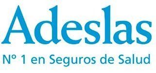 A blue and white logo for adeslas no 1 en seguros de salud