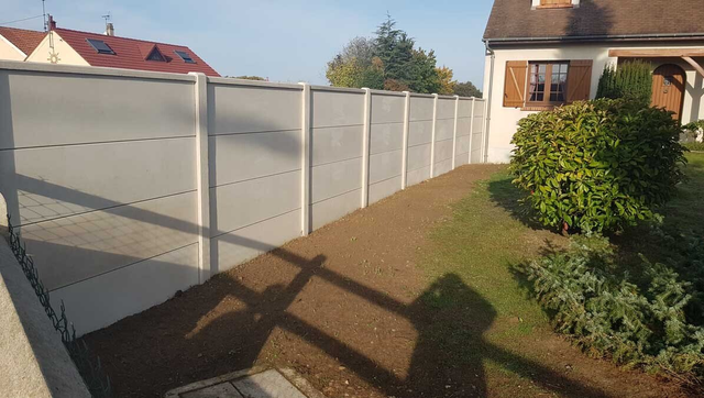 Pose de clôture de jardin à Granville et dans la Manche - 3CJ