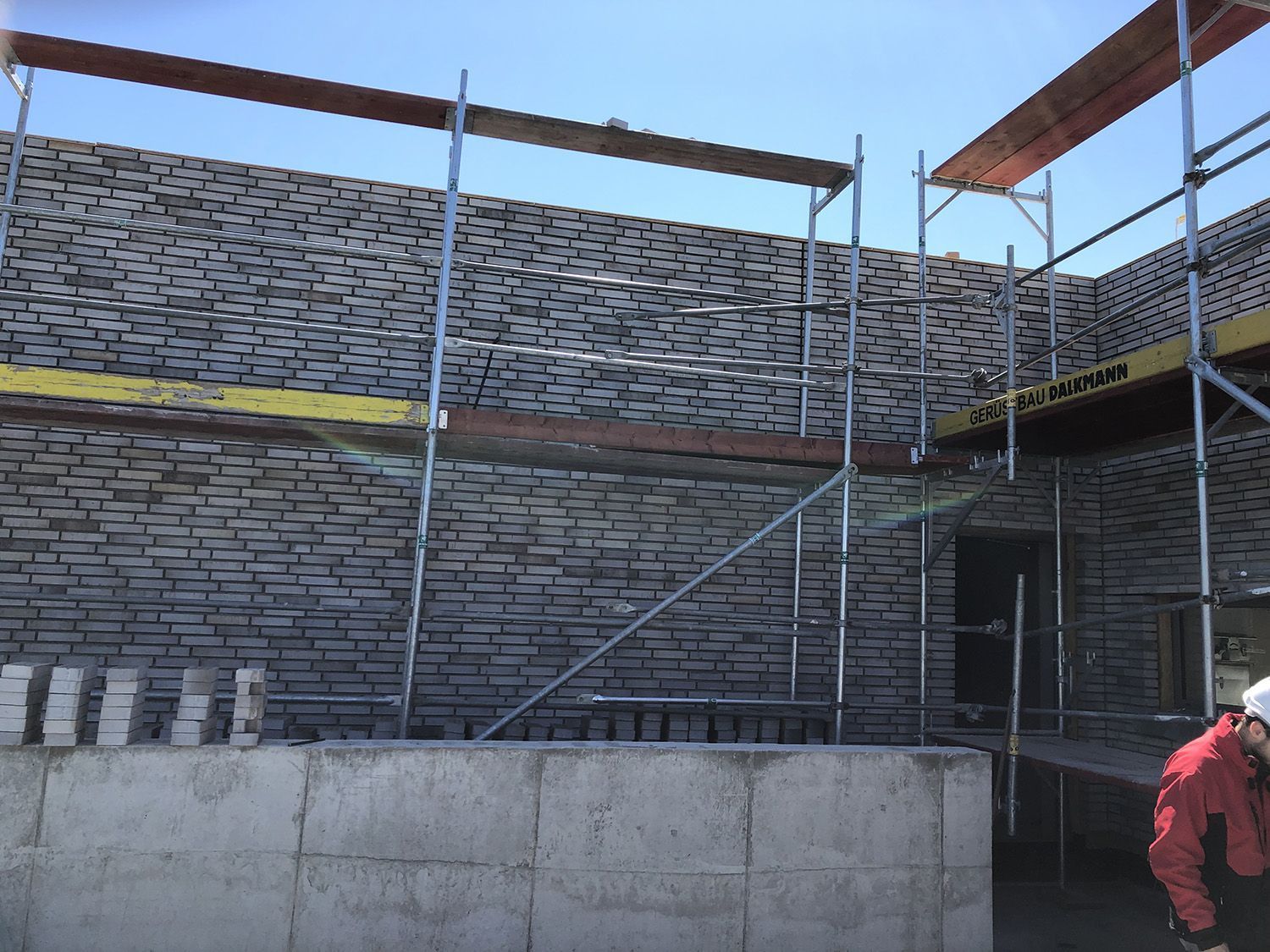 Dimitri Jakunin JADIBAU