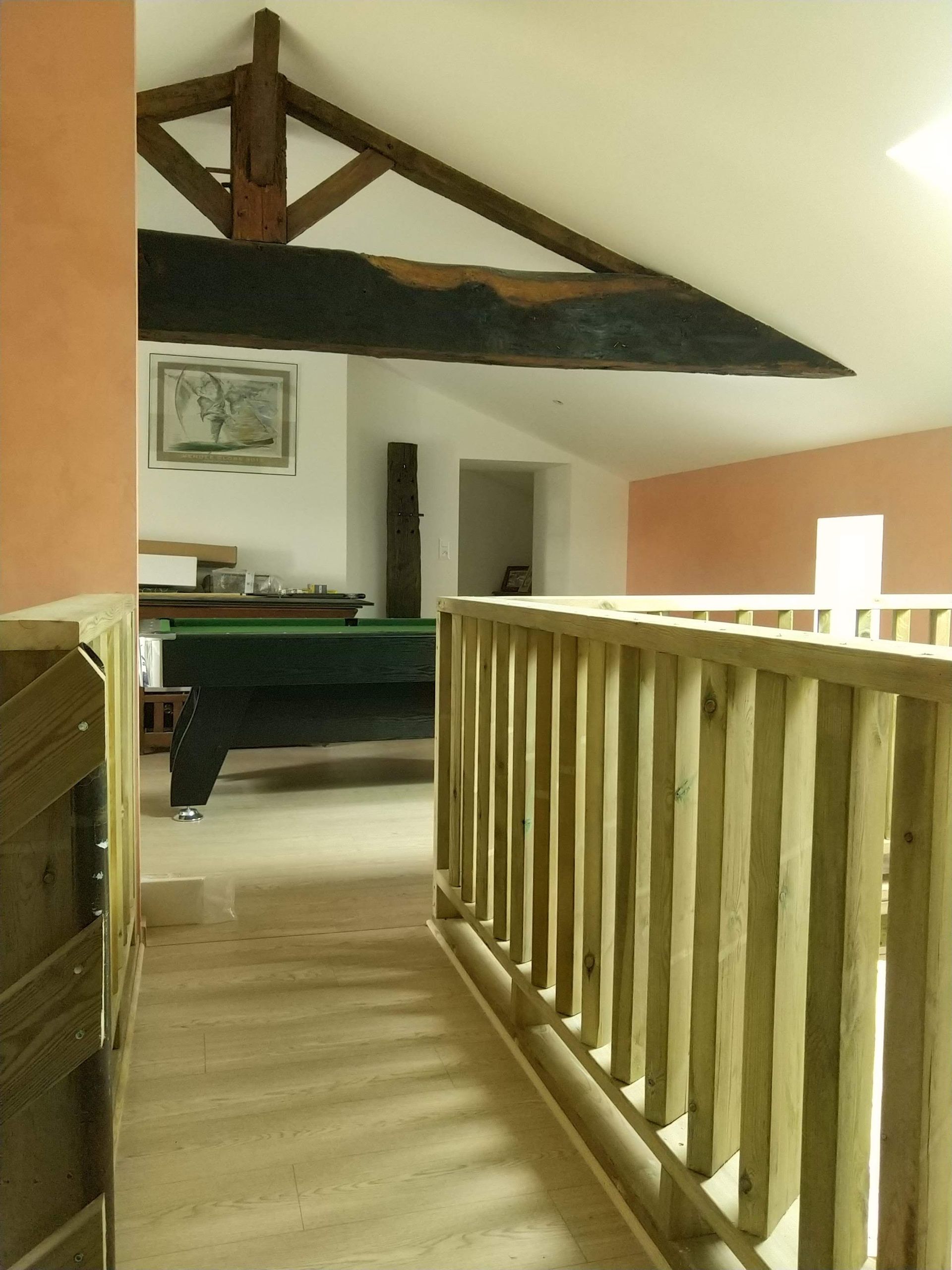 Garde-corps en bois cair