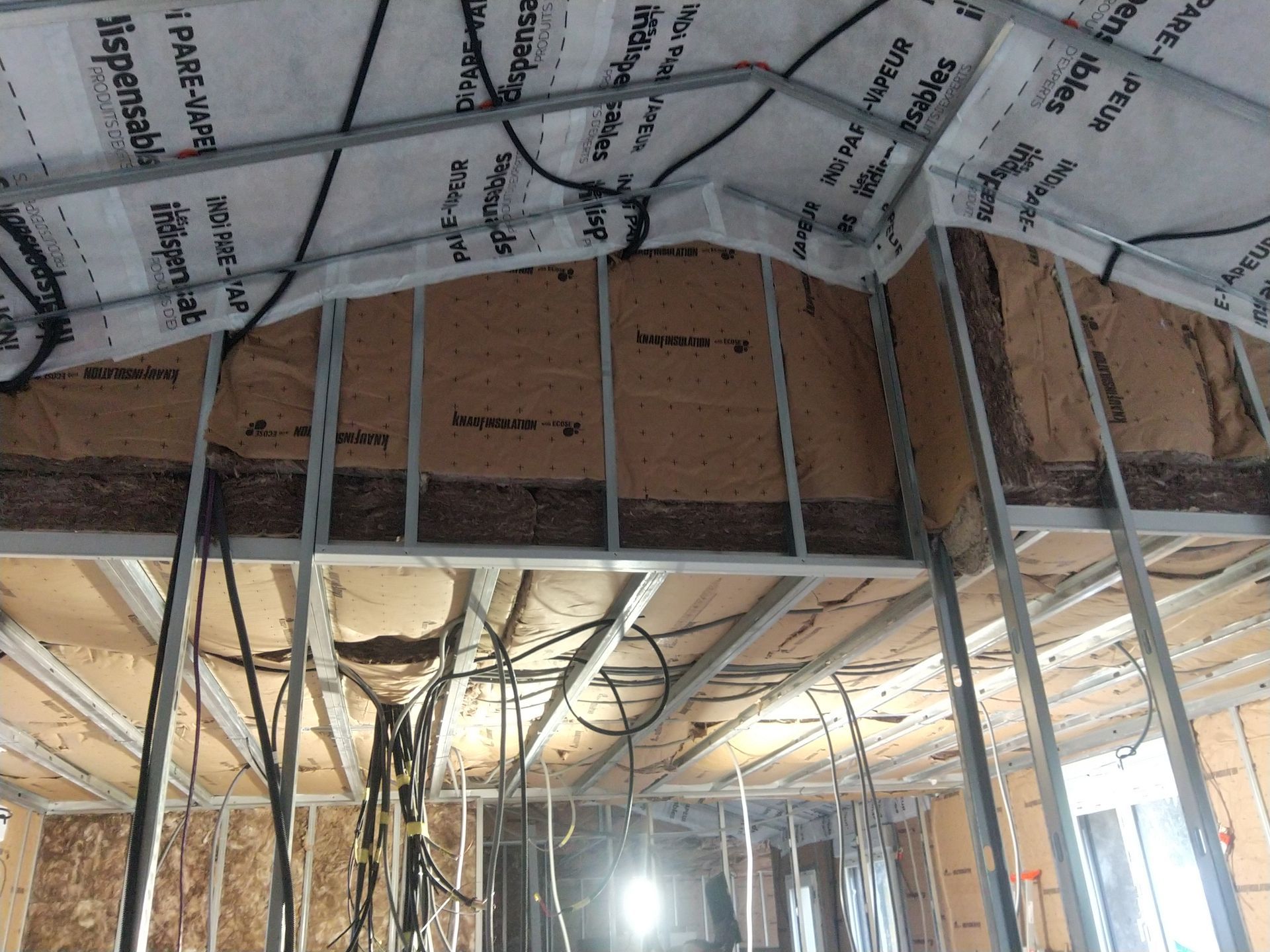 Doublage de plafond vu d'en-dessous