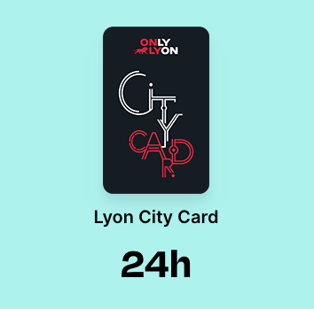 Lyon City Card, carte noire avec texte blanc sur fond bleu, affichant « 24h ».