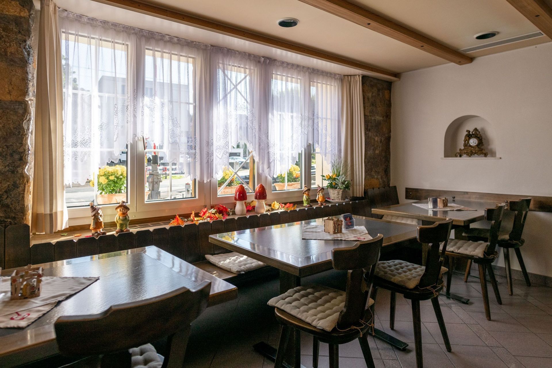 Restaurant - Restaurant Bahnhöfli, Eva Topalli - Schinznach-Bad