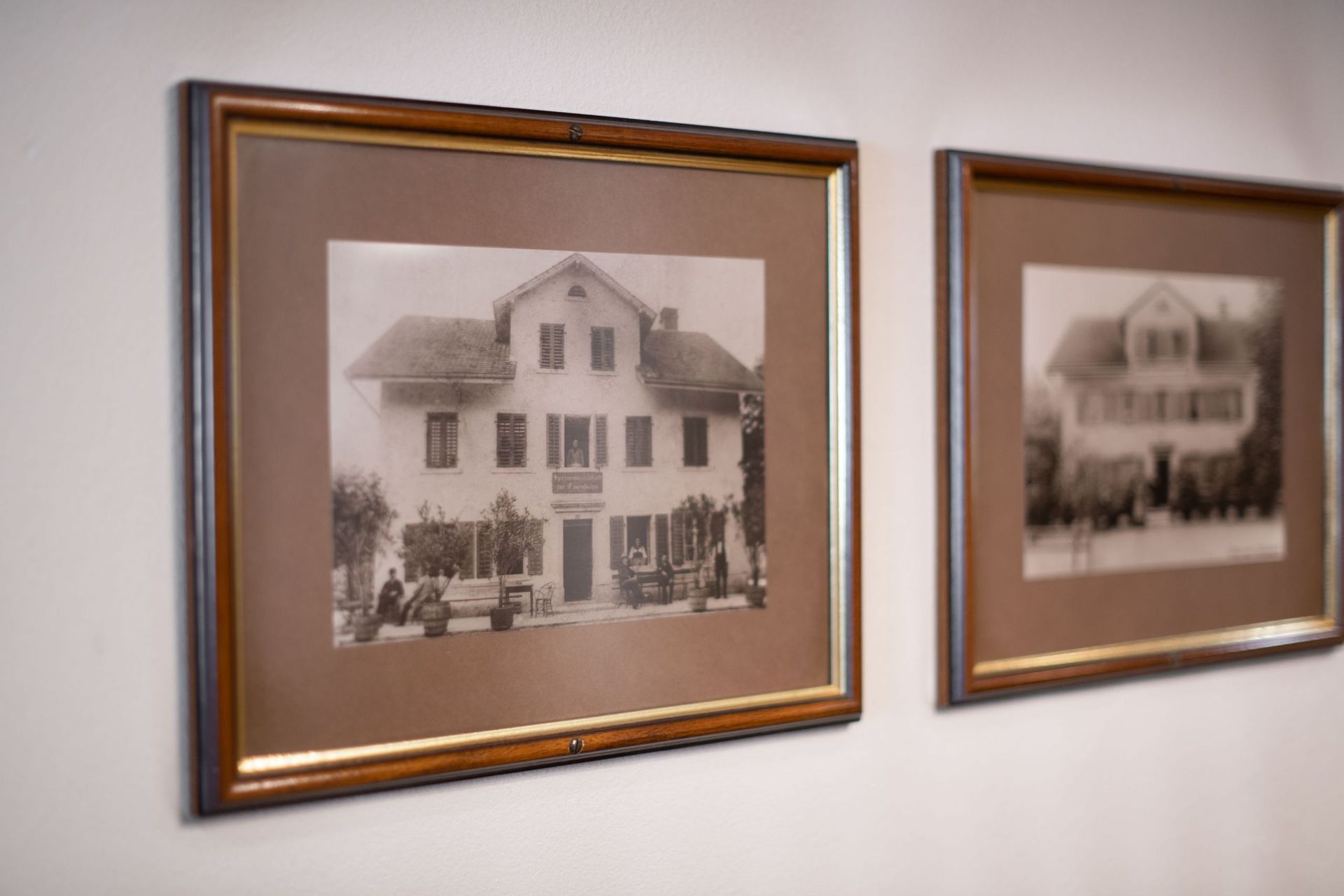 Details - Restaurant Bahnhöfli, Eva Topalli - Schinznach-Bad