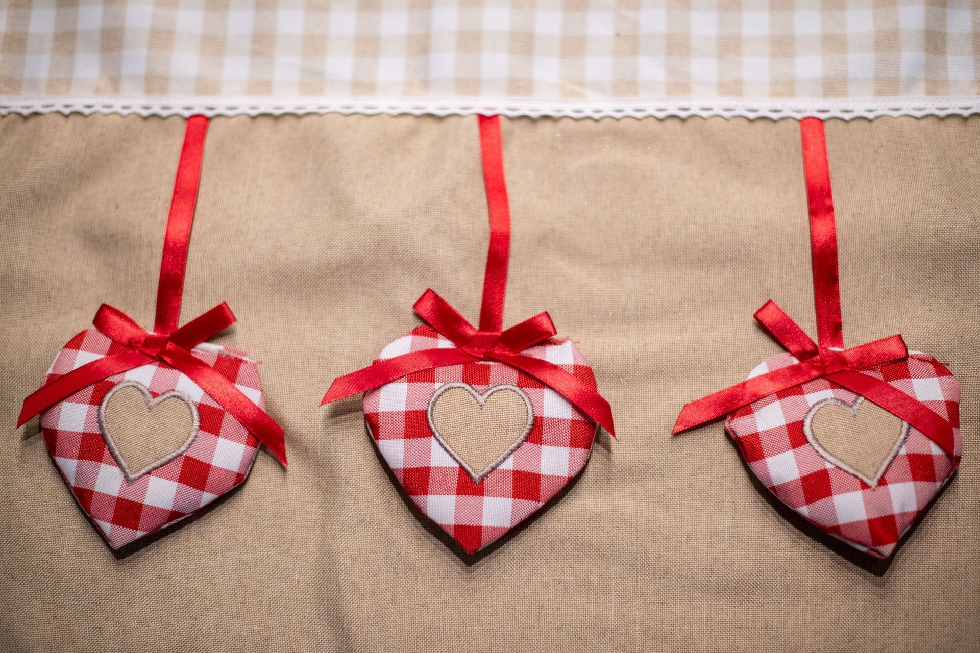 Details - Restaurant Bahnhöfli, Eva Topalli - Schinznach-Bad