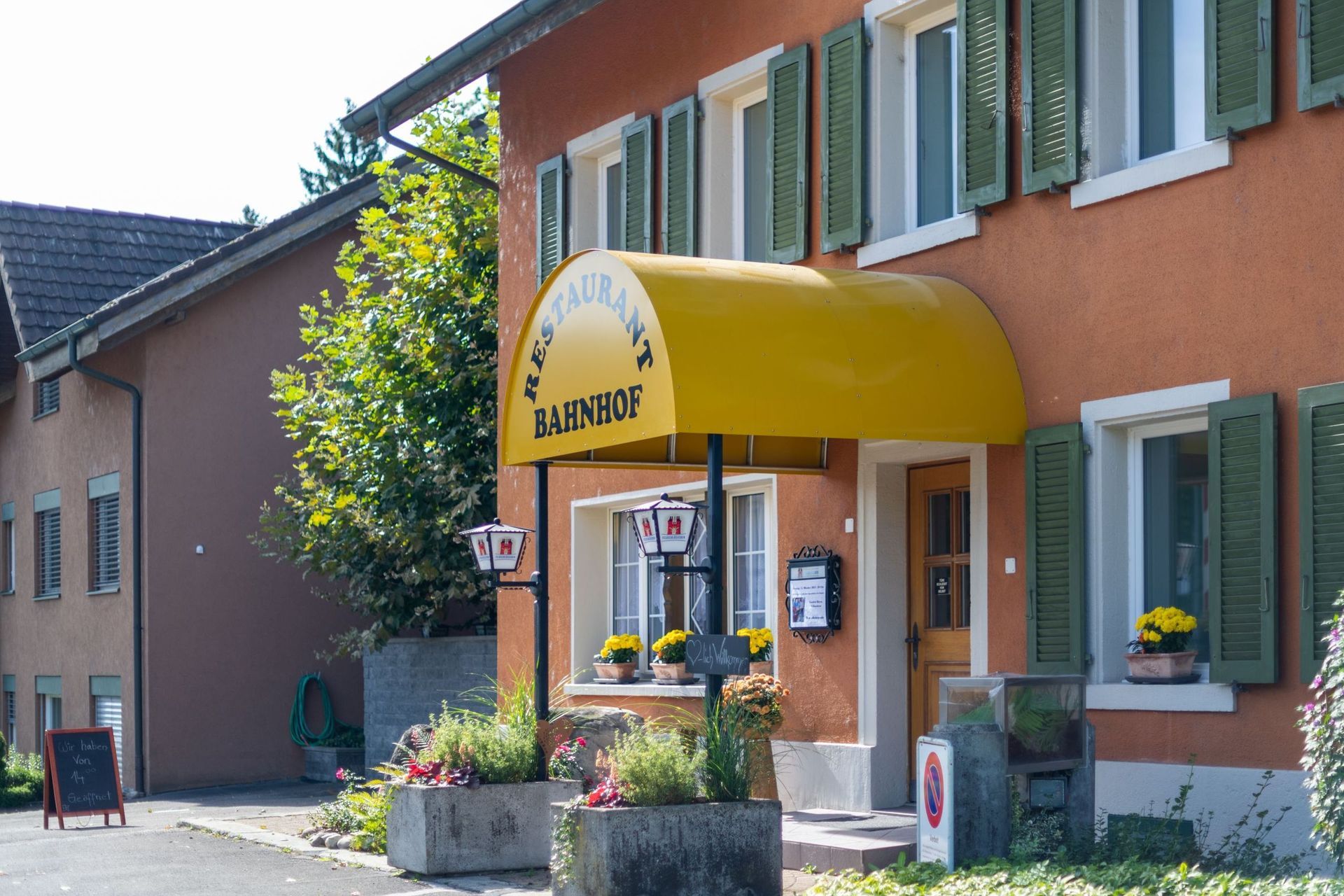 Gastwirtschaft - Restaurant Bahnhöfli, Eva Topalli - Schinznach-Bad