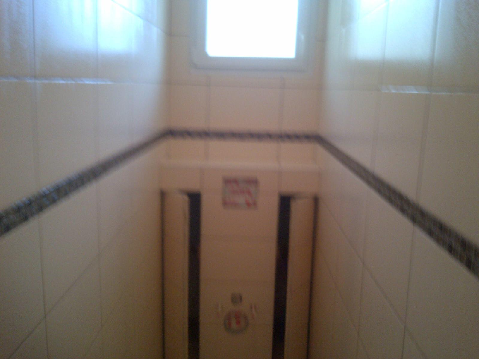 Habillage socle wc suspendu avec trape