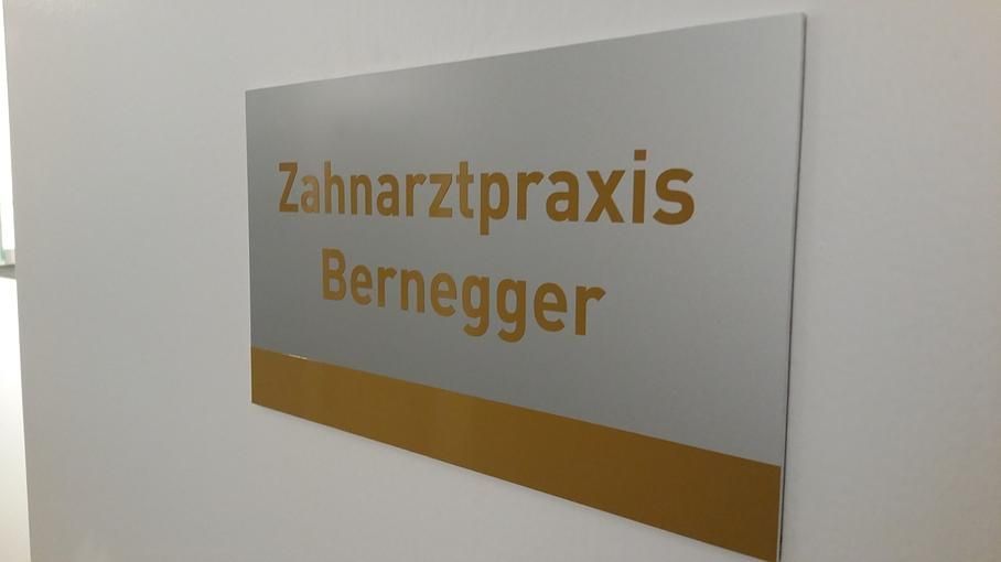 Zahnarztpraxis Bernegger - St. Gallen