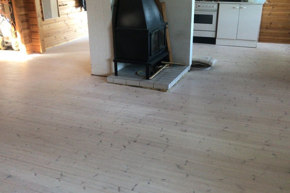 Parkettityö Ahtinen