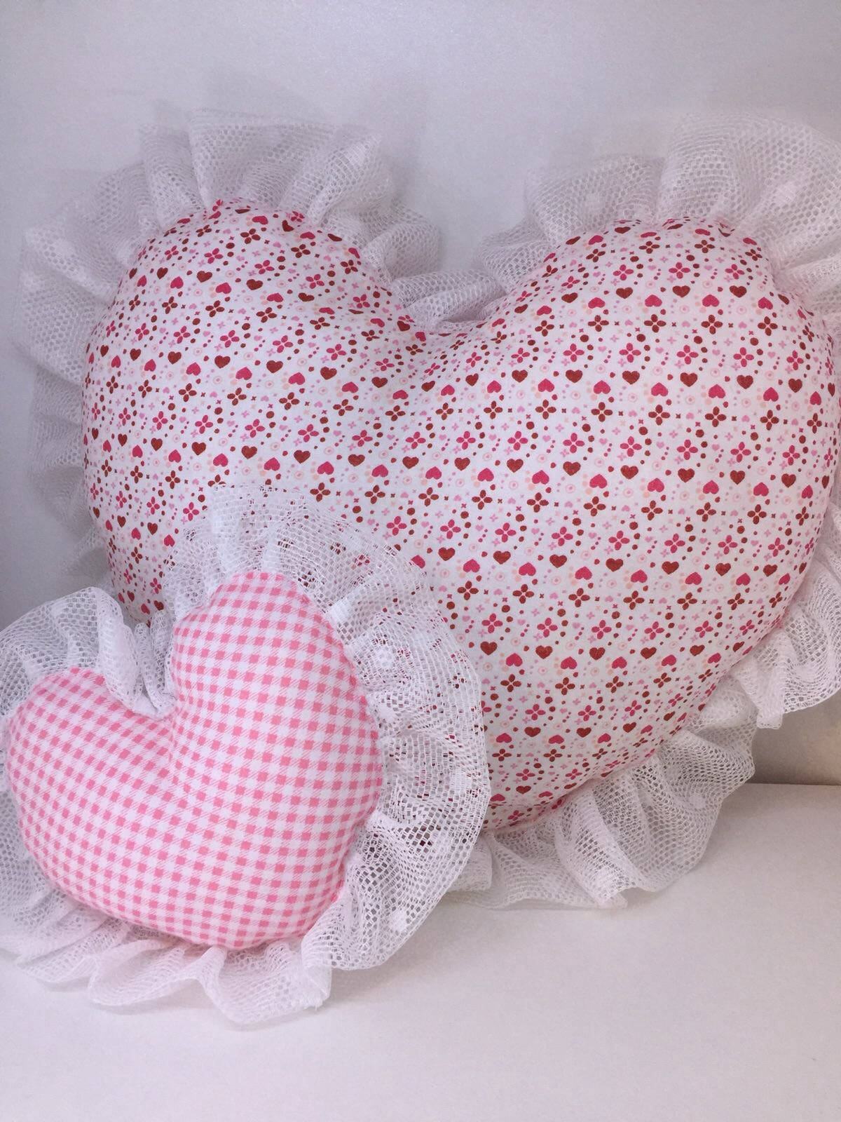 Kuschelherz mit Rüschenrand