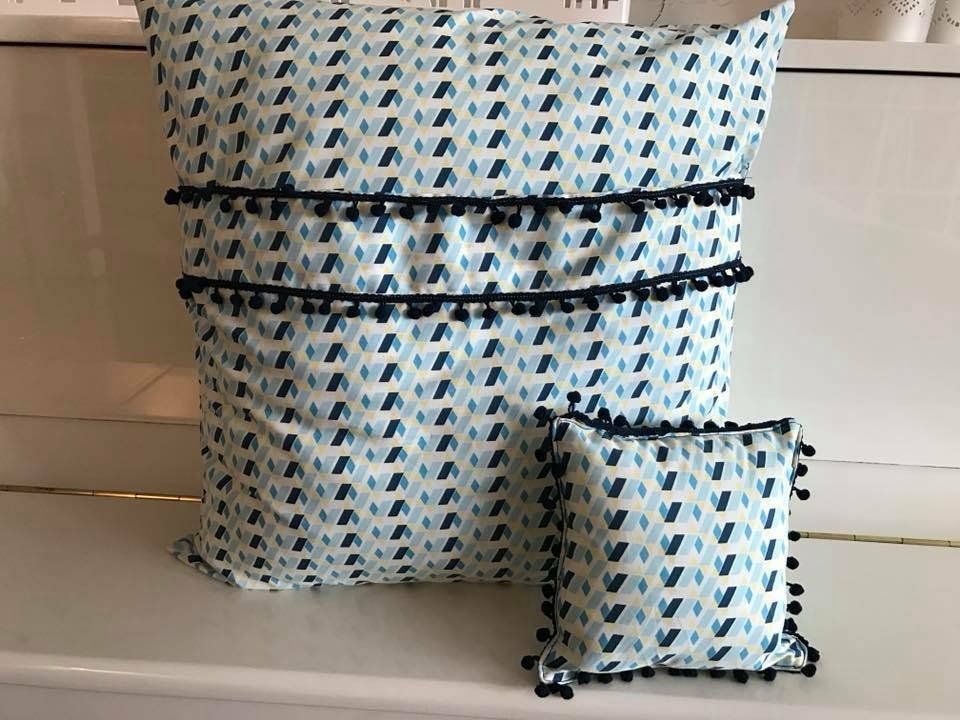 Kissen mit Rüschenrand