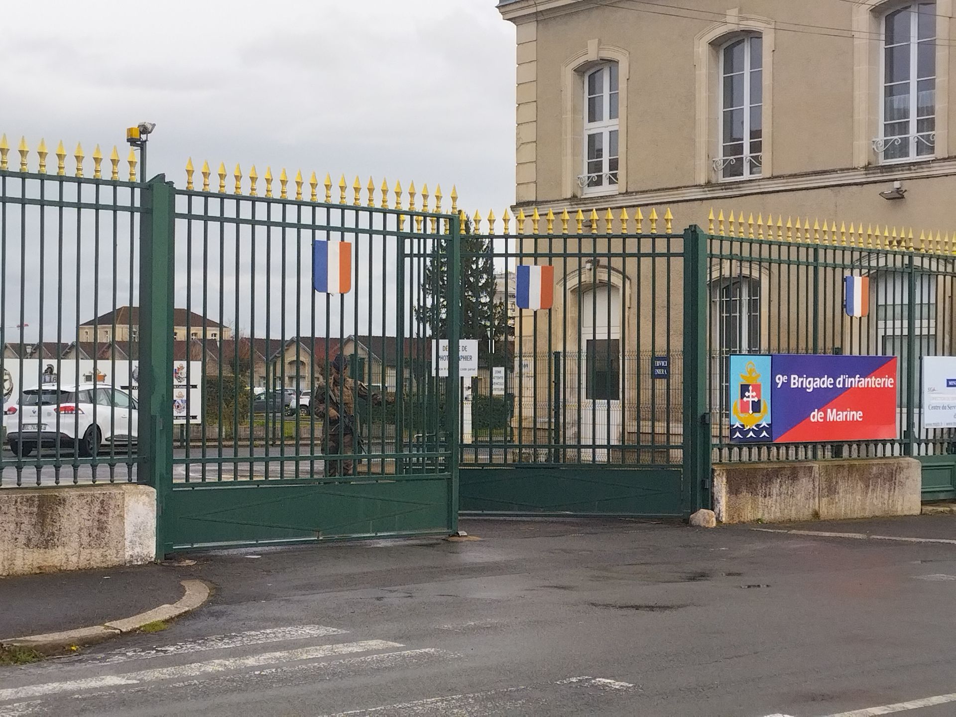 Portail vert de la Brigade d'infanterie de marine