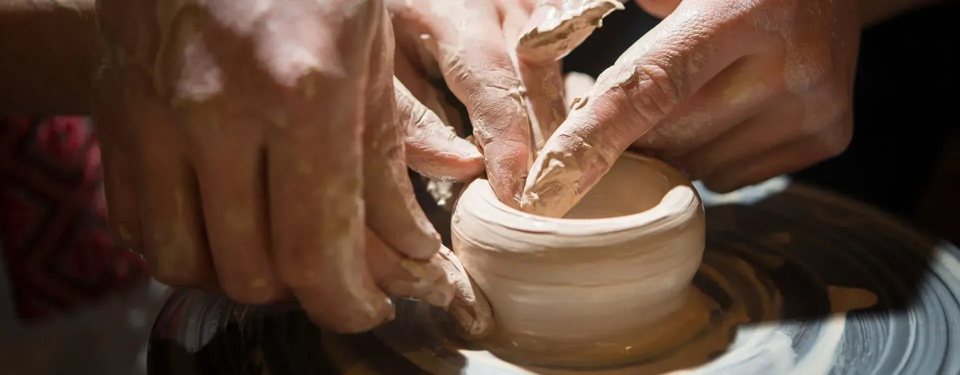 R2W - Equipamentos e matérias primas para cerâmica