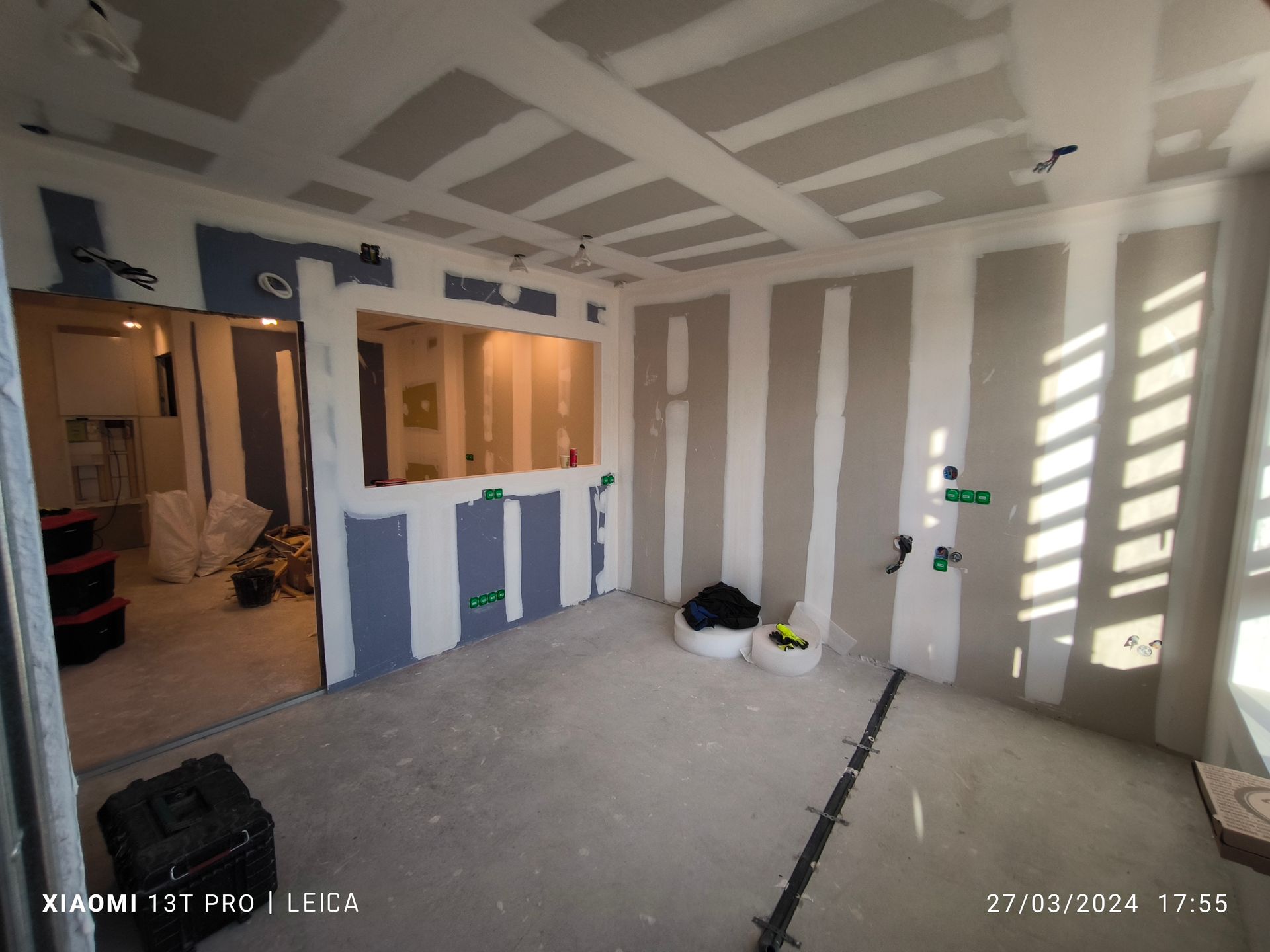 Installation de l'électricité dans un bâtiment neuf