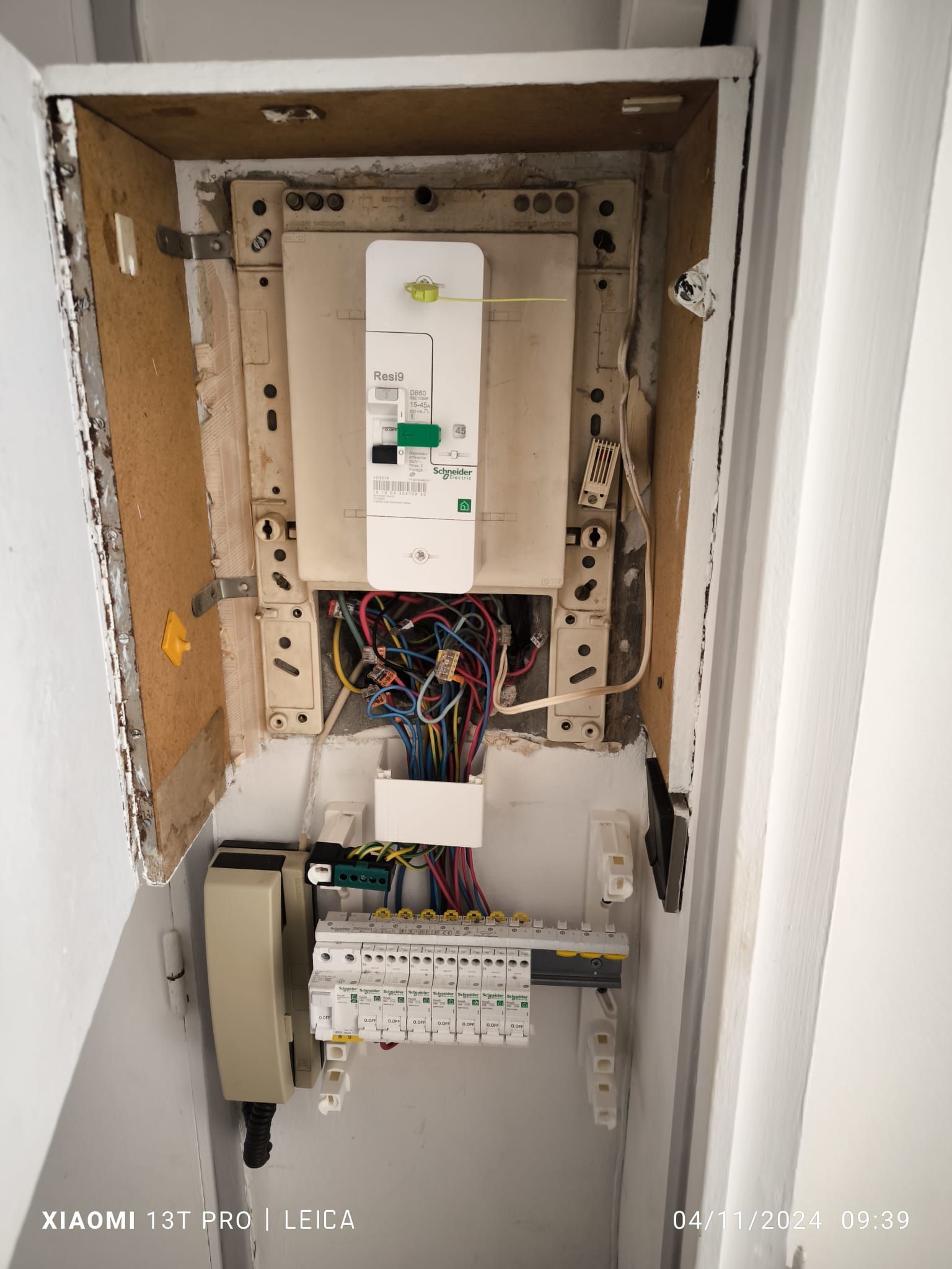 Rénovation d'un compteur électrique dans un appartement