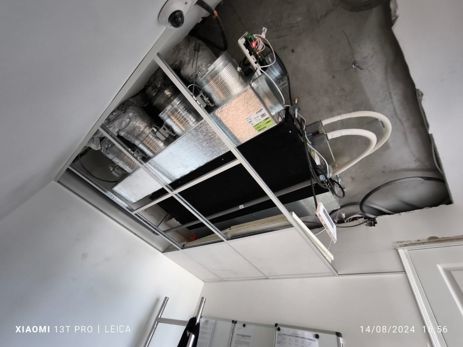 Vérification d'une climatisation dans une entreprise