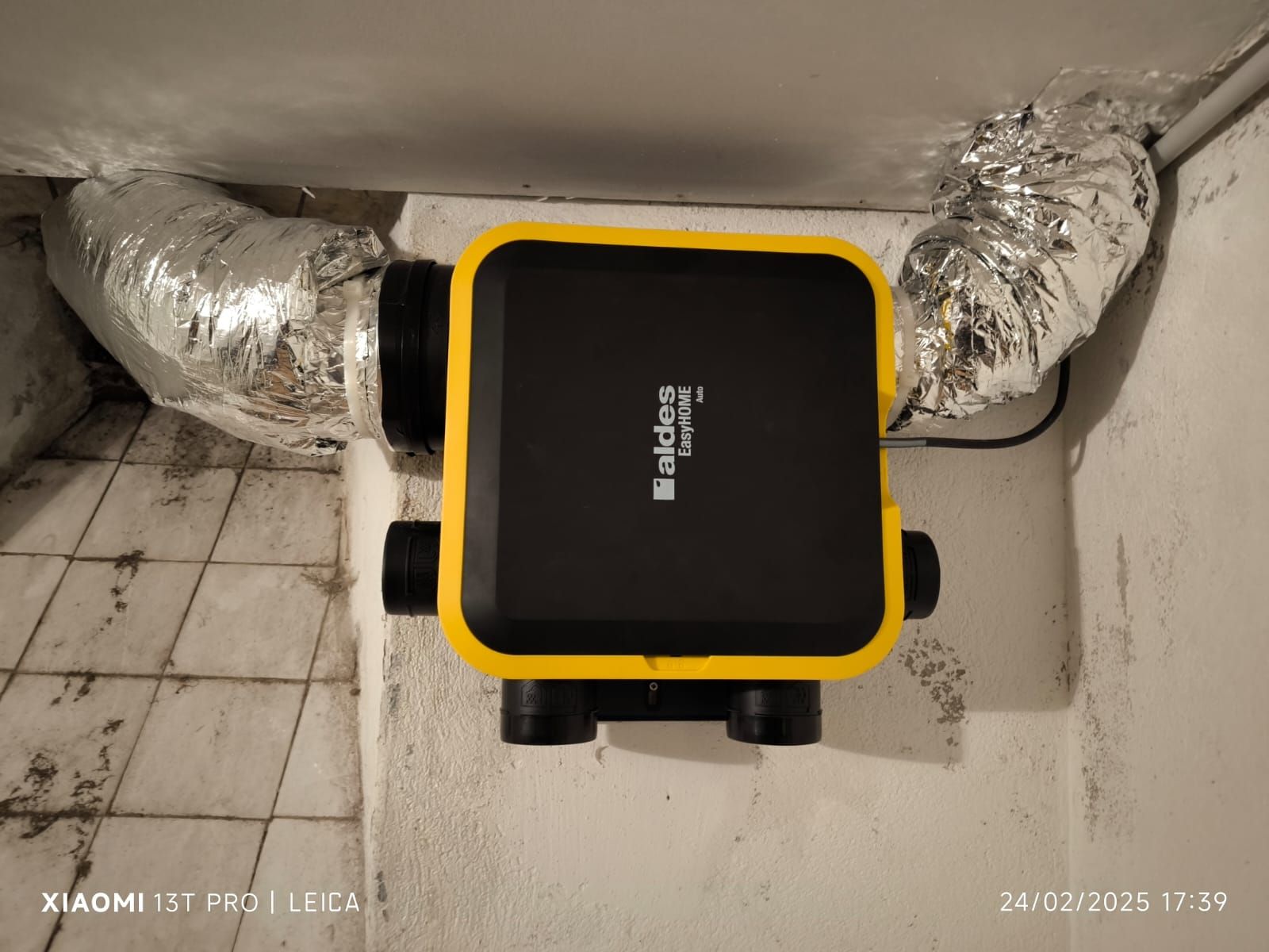 Installation d'un système d'une VMC dans un salon de coiffure