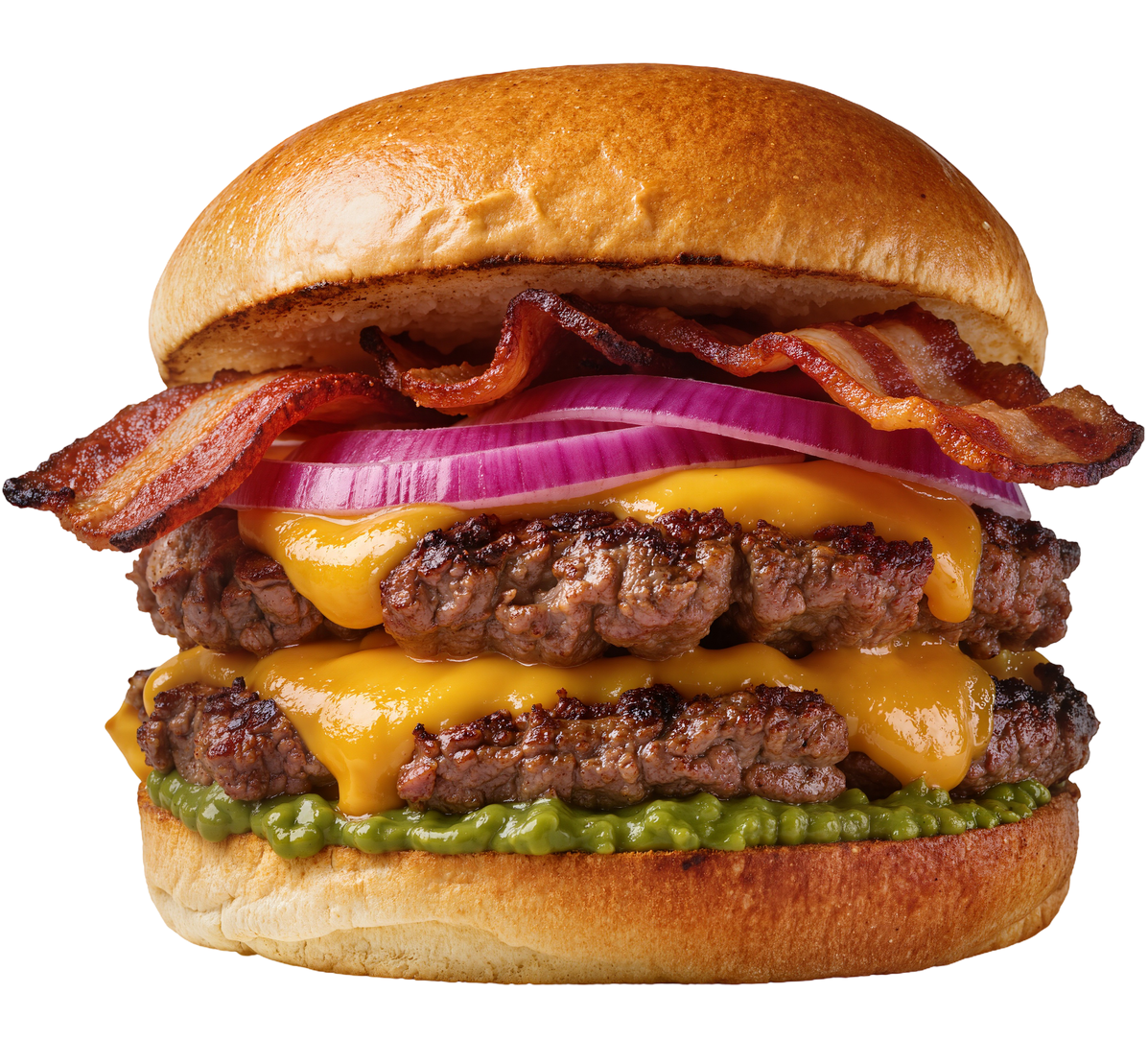Double cheeseburger avec bacon, cheddar fondu, oignon rouge et laitue sur un pain au sésame.