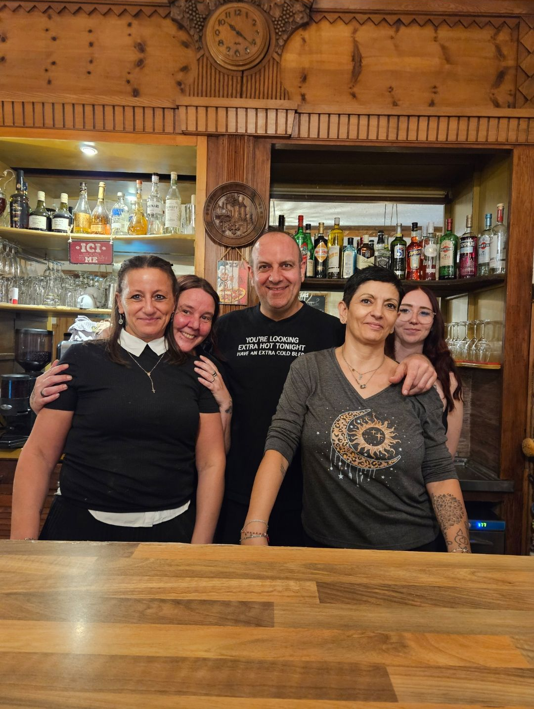 L'équipe de la Rose de l'ouest, pizzeria à Sion