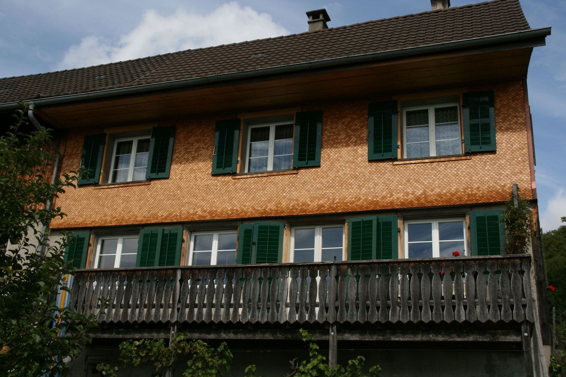 Holzschindel Fassade - Brenner AG