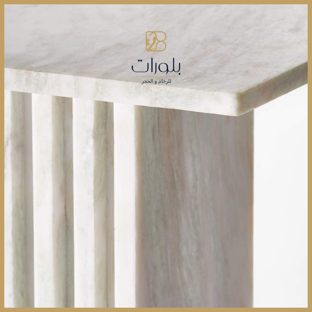 منتج رخامي يعرض جمال الرخام الطبيعي وتفاصيله الفريدة. تتنوع المنتجات الرخامية من الأرضيات إلى المشبات، وتستخدم في تصميمات الديكور الداخلي والخارجي لإضفاء لمسة فاخرة وأنيقة. اكتشف تشكيلة واسعة من المنتجات الرخامية لإضافة أناقة لأي مساحة
