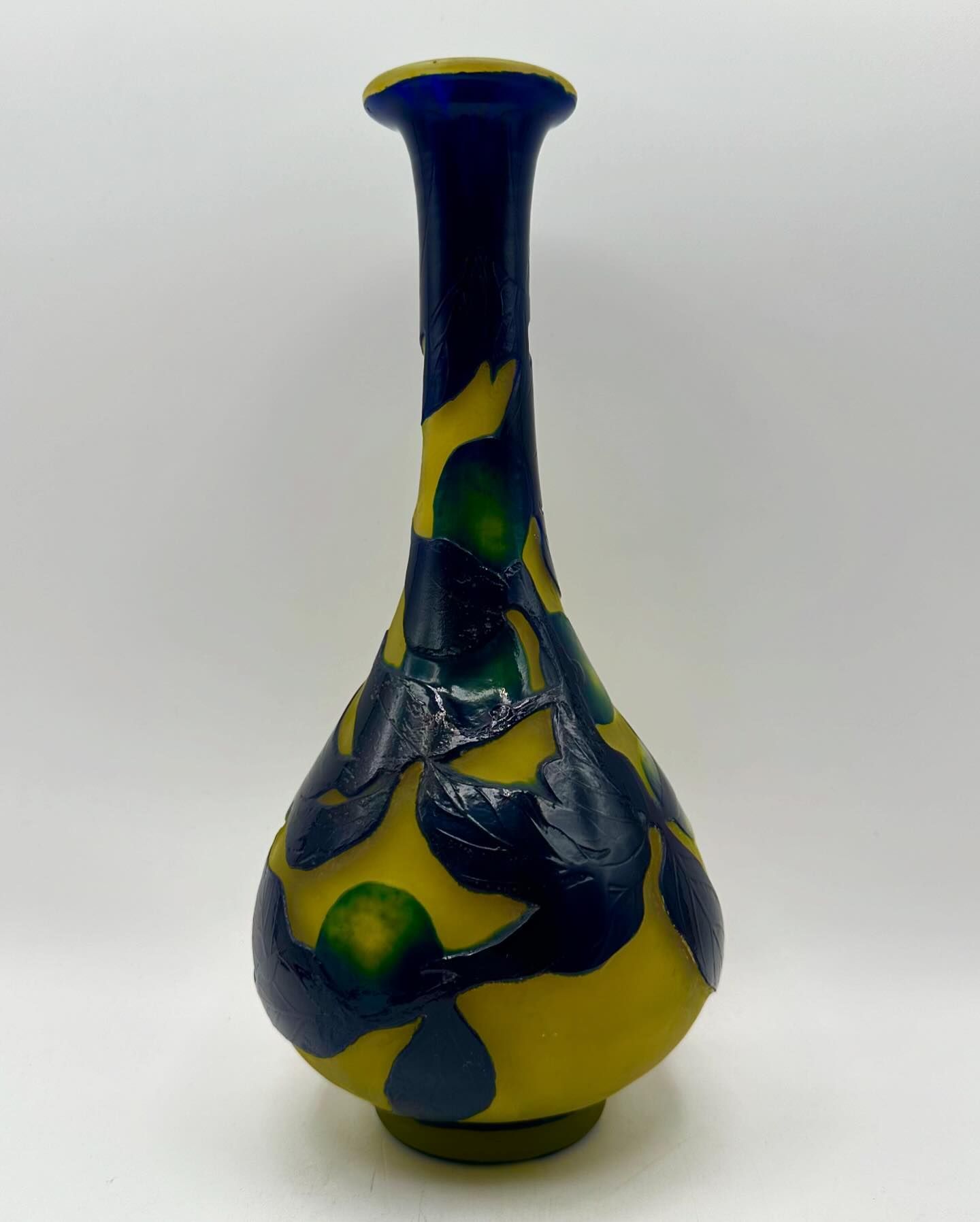 Rare vase à décor de citronnier