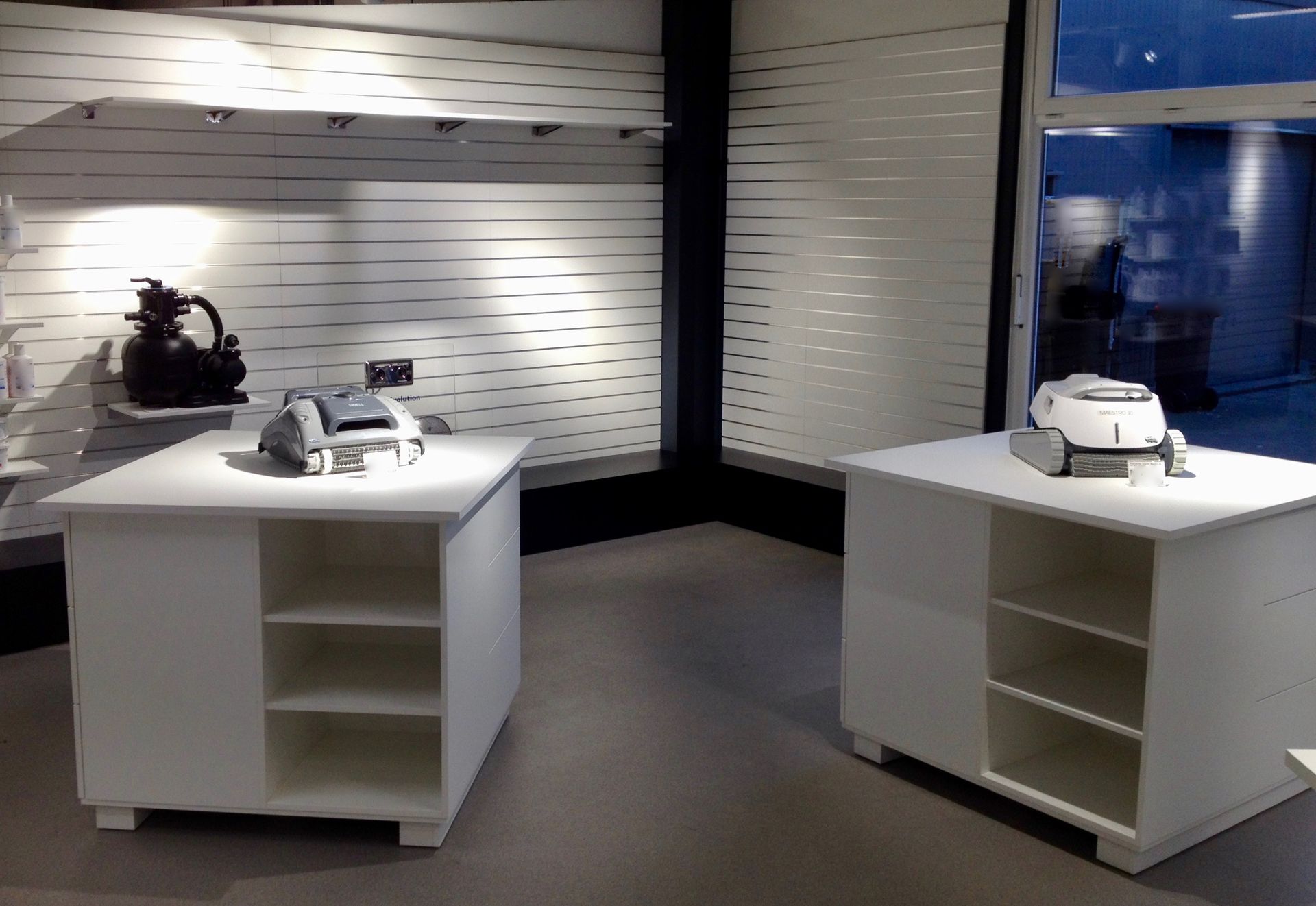 Ausstellung von PPS Tischen